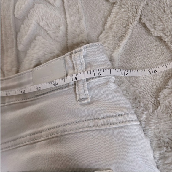BDG Urban Outfitters Light Cream Jean Shorts - Picture 6 of 9